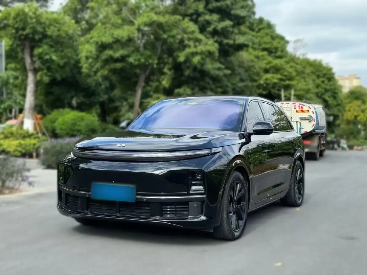 2023 Li L7 Range Extended 154HP REEV 40.9KWH