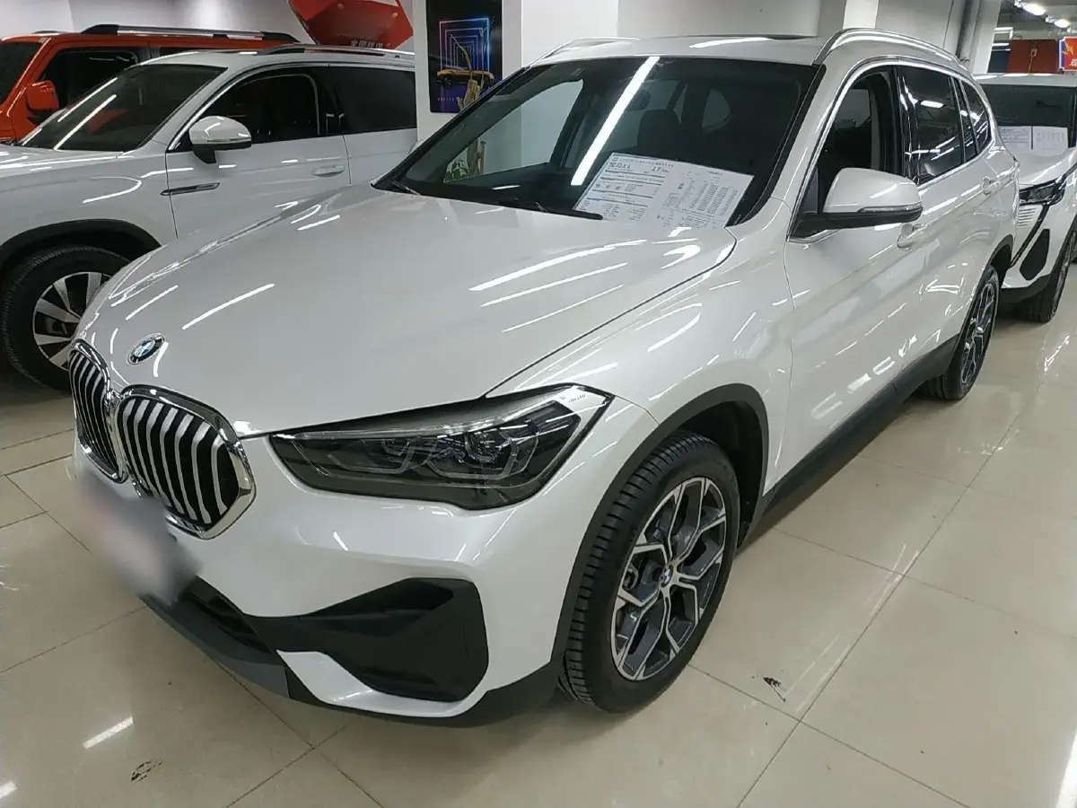 2022 BMW X1 2.0T 192HP L4 7DCT