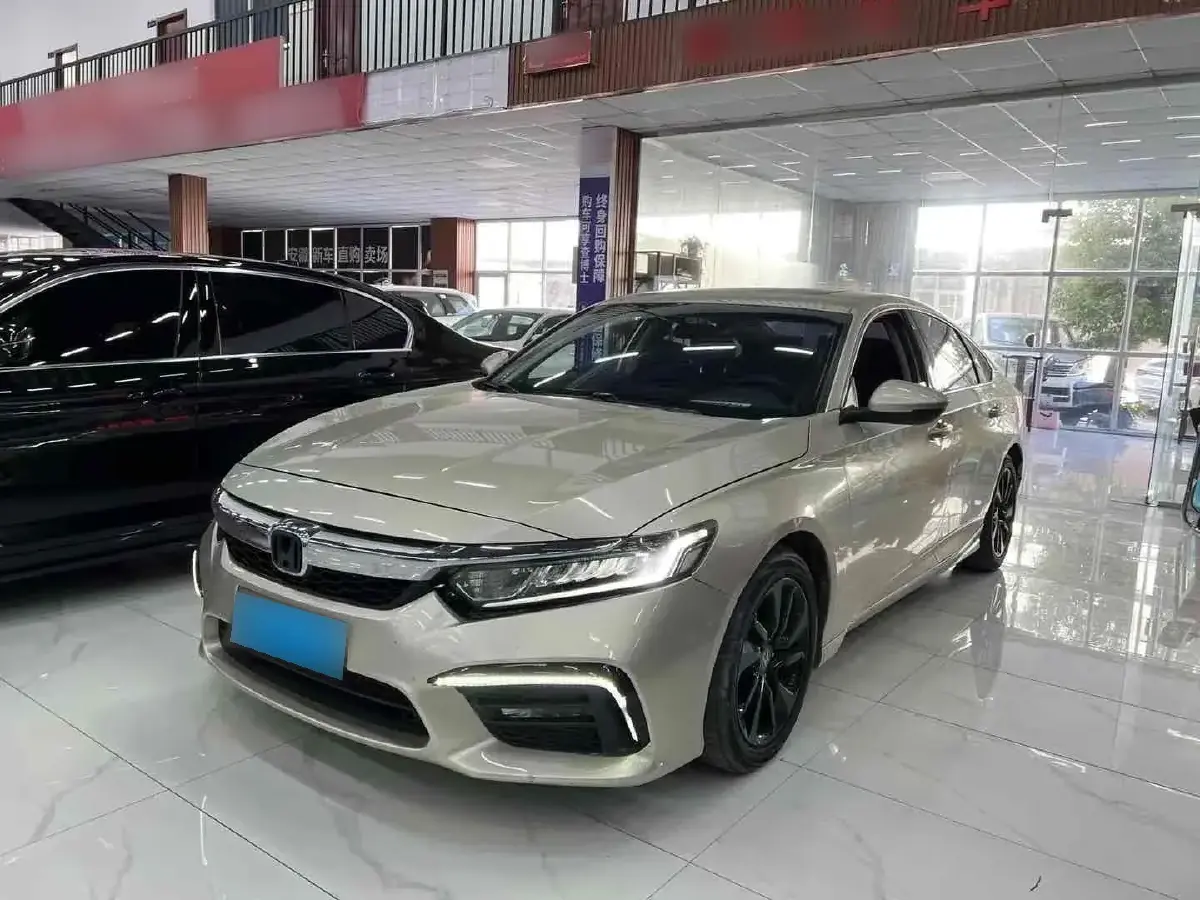 2019 Honda Inspire 1.5T 194HP L4 CVT