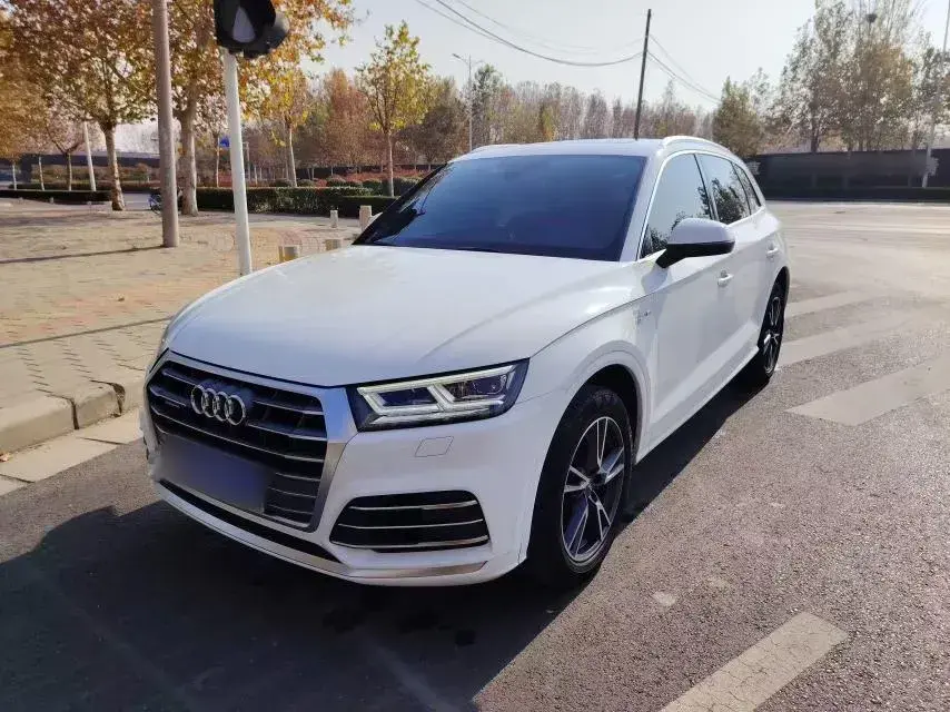 2020 Audi Q5L 2.0T 190HP L4 7DCT