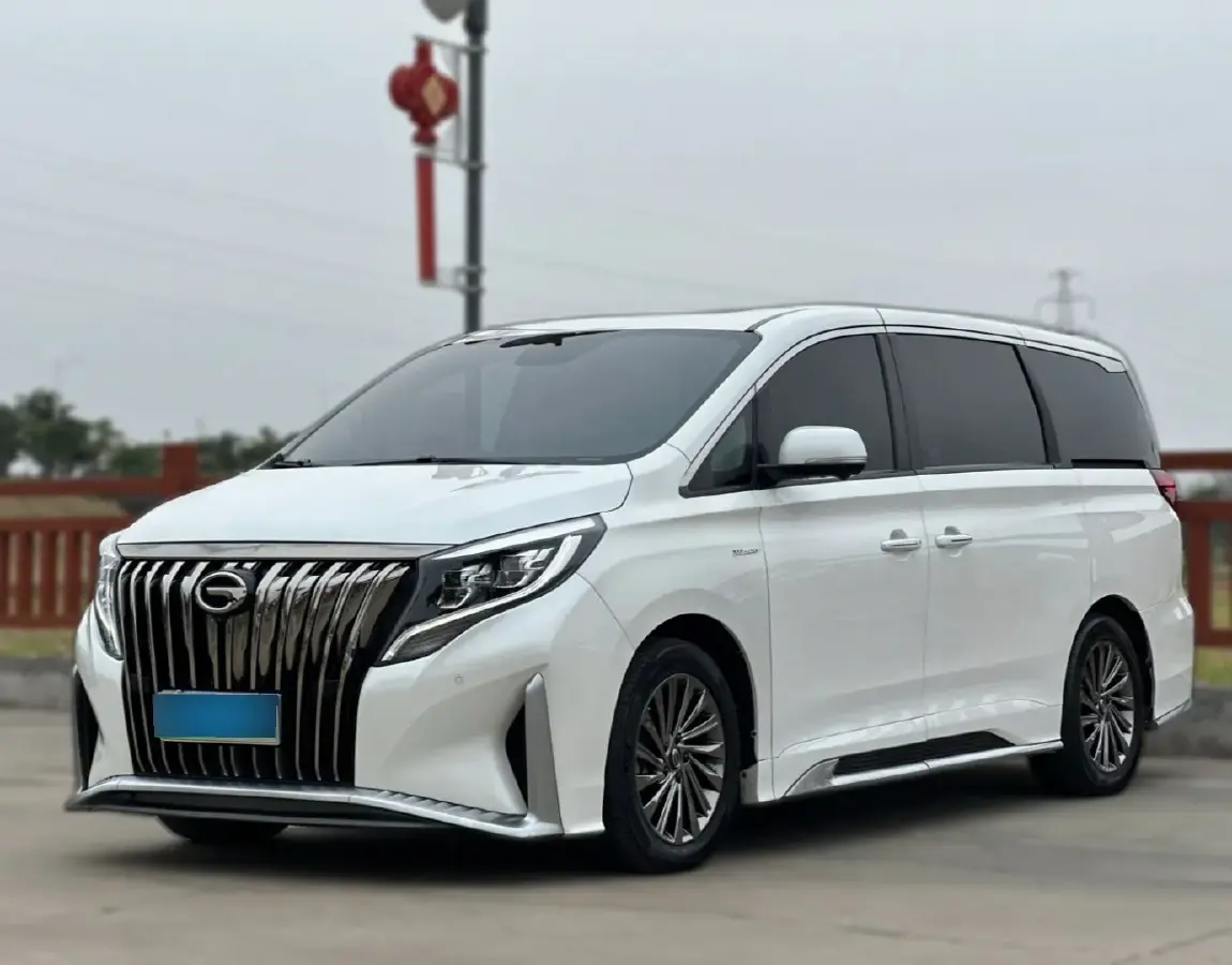 2023 GAC Trumpchi M8 2.0T 252HP L4 8AT