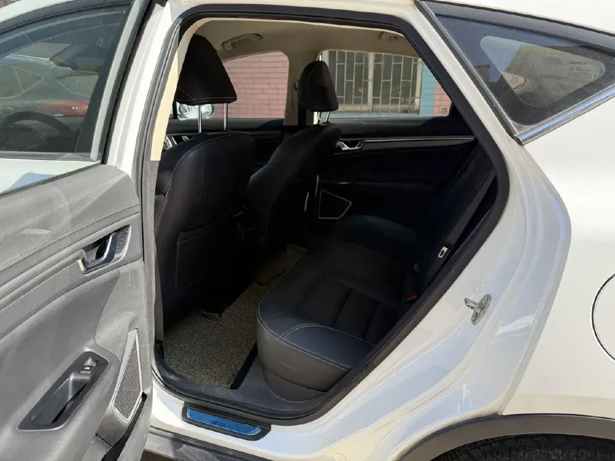 2018 Geely Emgrand GS 1.8L 133HP L4 6DCT,autocango,china used car exporter,china ev exporter,chinese used car exporter,chinese used ev exporter