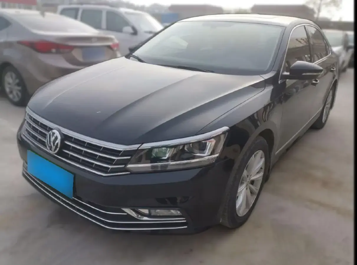 2017 Volkswagen Passat 1.4T 150HP L4 7DCT