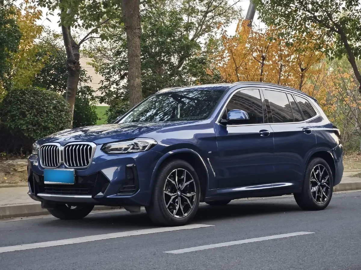 2022 BMW X3 2.0T 184HP L4 8AT
