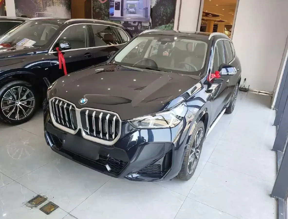 2023 BMW X1 2.0T 204HP L4 7DCT