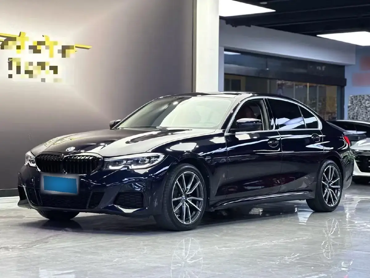 2022 BMW 3 Series 2.0T 184HP L4 8AT