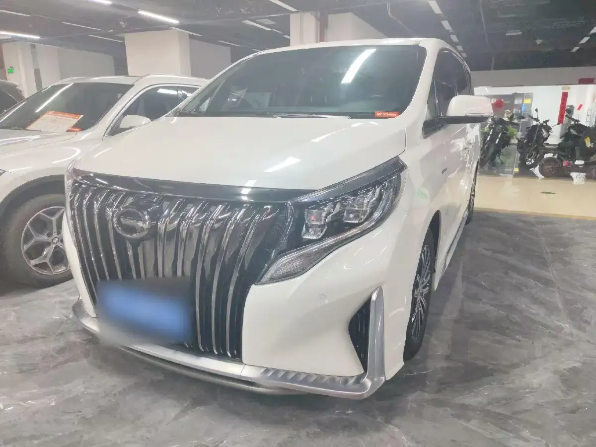 2021 GAC Trumpchi M8 2.0T 252HP L4 8AT