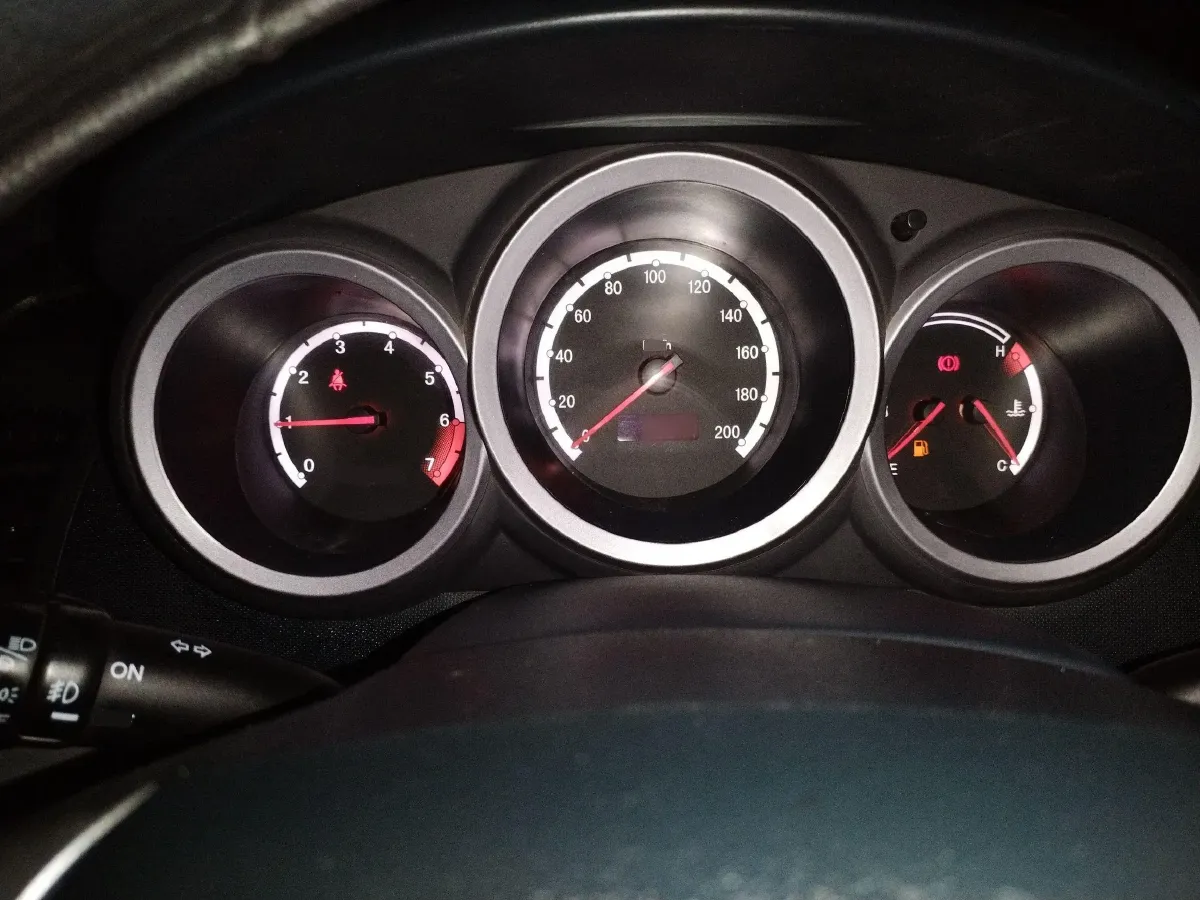 2011 ChangAn CX20 1.3L 86HP L4 5MT,autocango,china used car exporter,china ev exporter,chinese used car exporter,chinese used ev exporter