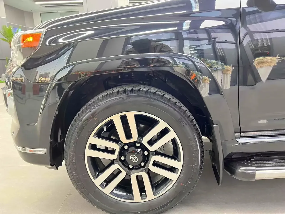 2022 Toyota 4Runner 4.0L 273HP V6 5AT,autocango,china used car exporter,china ev exporter,chinese used car exporter,chinese used ev exporter
