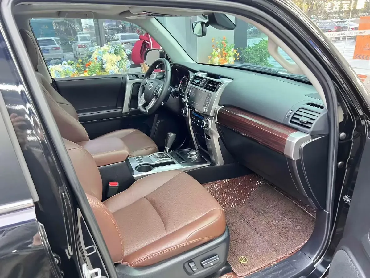 2022 Toyota 4Runner 4.0L 273HP V6 5AT,autocango,china used car exporter,china ev exporter,chinese used car exporter,chinese used ev exporter