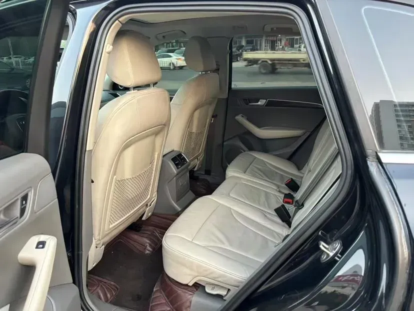 2012 Audi Q5 2.0T 211HP L4 8AT,autocango,china used car exporter,china ev exporter,chinese used car exporter,chinese used ev exporter