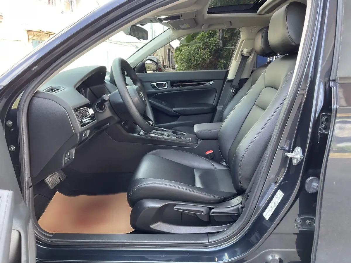 2022 Honda Civic 1.5T 182HP L4 CVT,autocango,china used car exporter,china ev exporter,chinese used car exporter,chinese used ev exporter