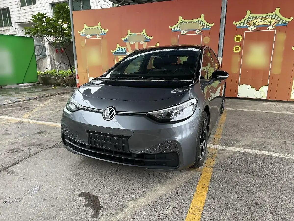 2023 Volkswagen ID.3 BEV 52.8KWH