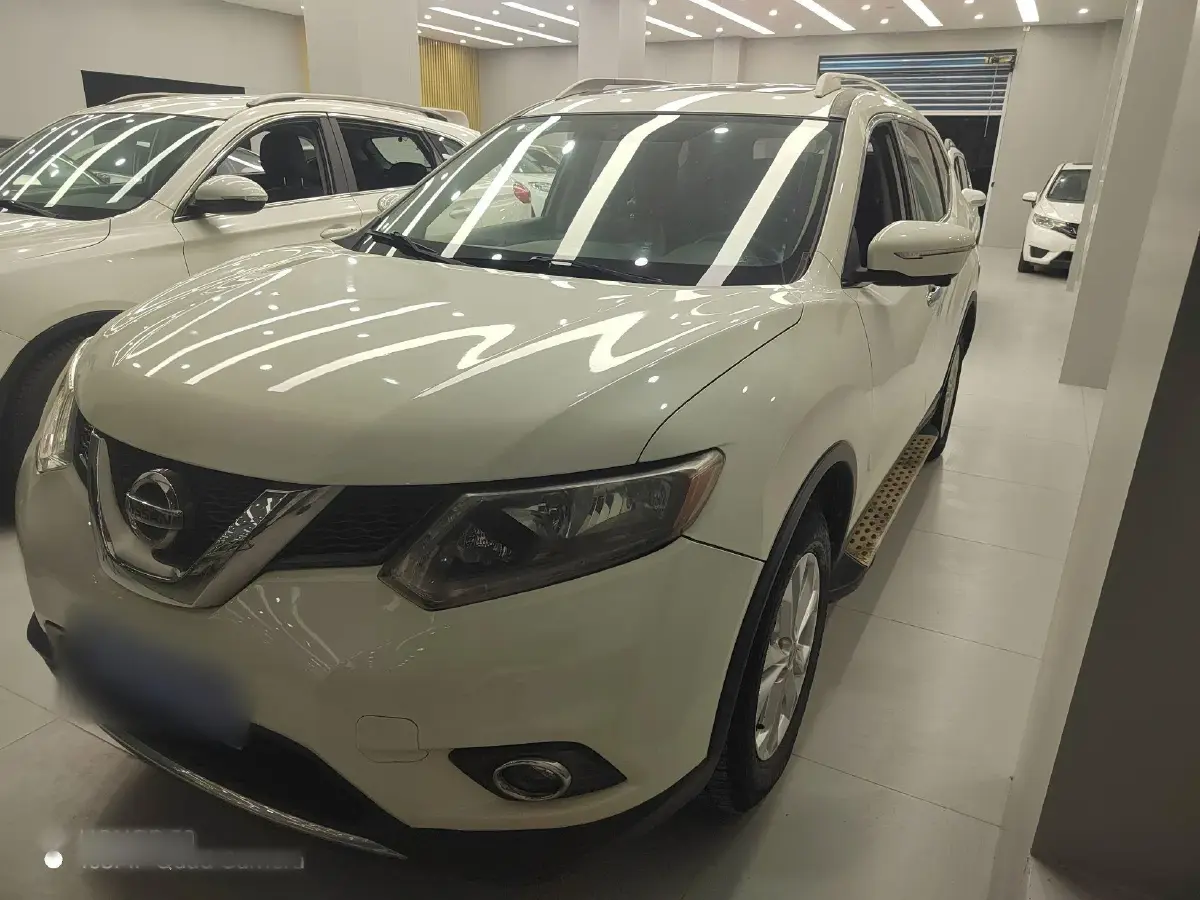2014 Nissan X-Trail 2.0L 150HP L4 CVT