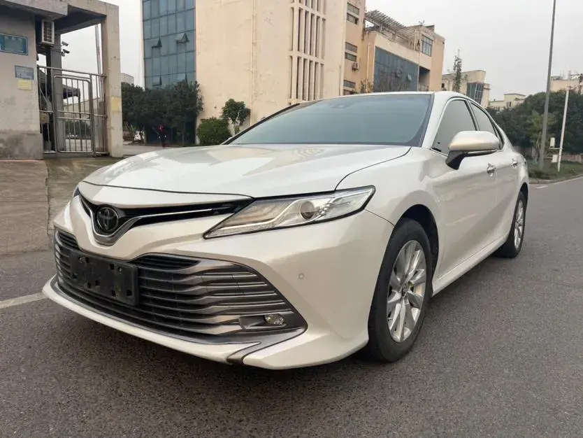 2019 Toyota Camry 2.0L 178HP L4 CVT