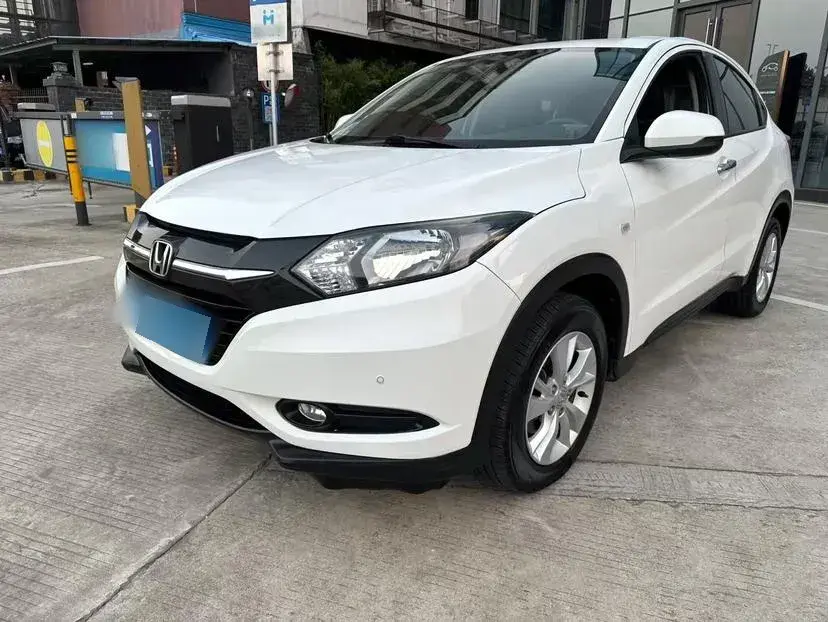 2017 Honda Vezel 1.8L 136HP L4 CVT