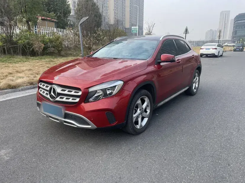 2018 Mercedes-Benz GLA Class 1.6T 156HP L4 7DCT