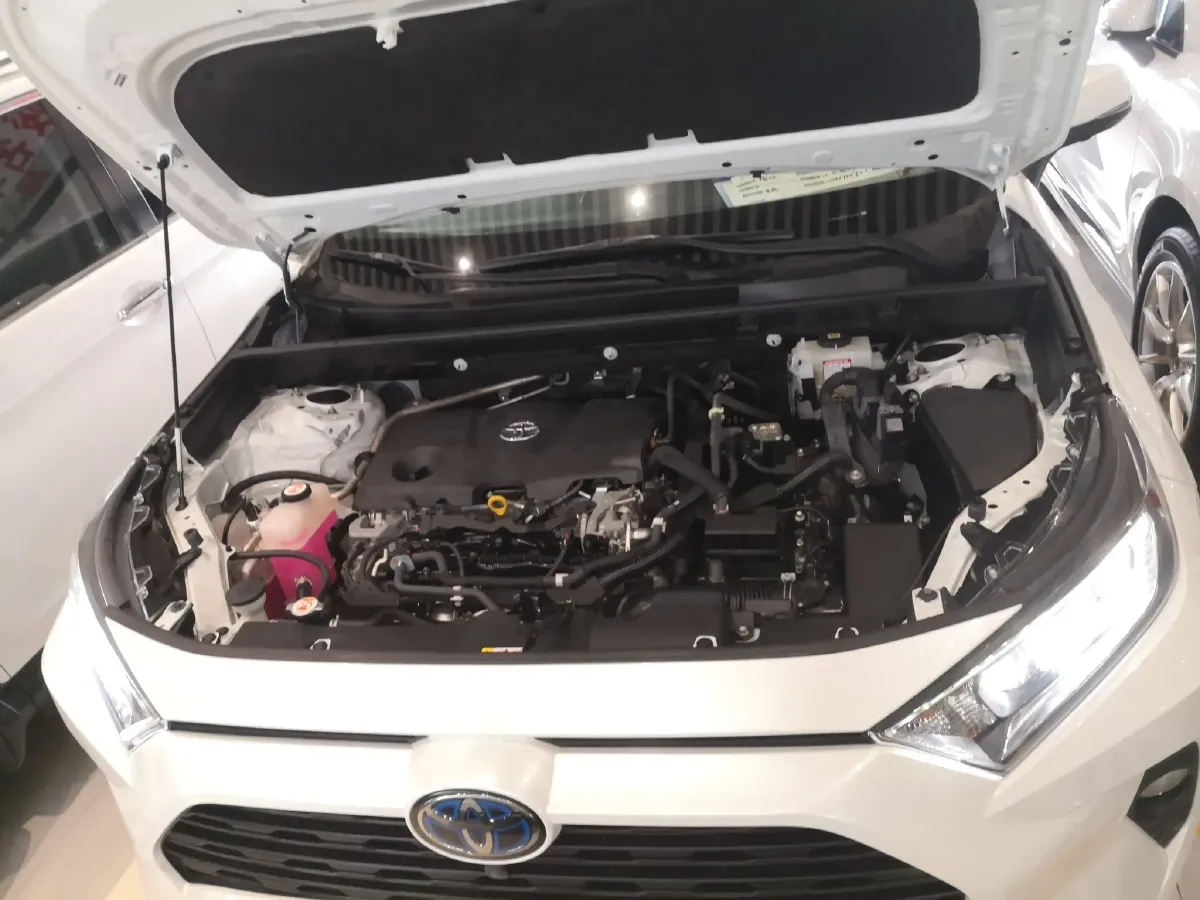 2020 Toyota RAV4 2.5L 178HP L4 E-CVT Hybrid,autocango,china used car exporter,china ev exporter,chinese used car exporter,chinese used ev exporter