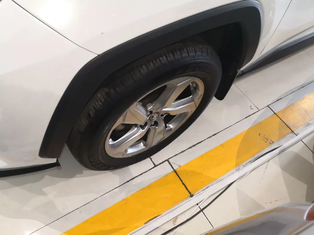 2020 Toyota RAV4 2.5L 178HP L4 E-CVT Hybrid,autocango,china used car exporter,china ev exporter,chinese used car exporter,chinese used ev exporter