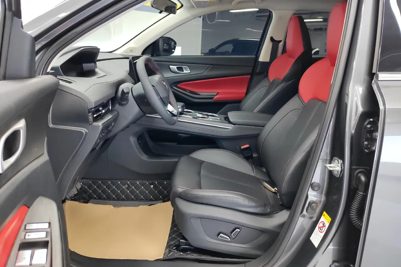 2022 ChangAn CS55 Plus 1.5T 188HP L4 7DCT,autocango,china used car exporter,china ev exporter,chinese used car exporter,chinese used ev exporter