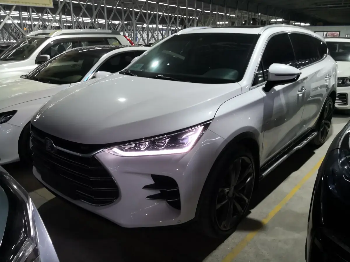 2019 BYD Tang 2.0T 192HP L4 6DCT PHEV 23.97KWH