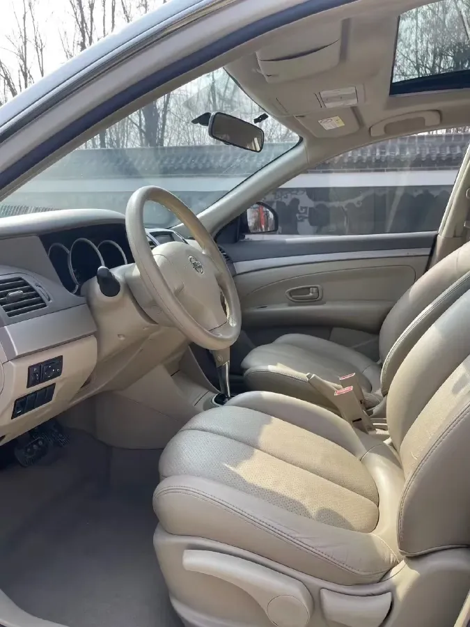 2016 Great Wall C30 1.5L 106HP L4 5MT,autocango,china used car exporter,china ev exporter,chinese used car exporter,chinese used ev exporter