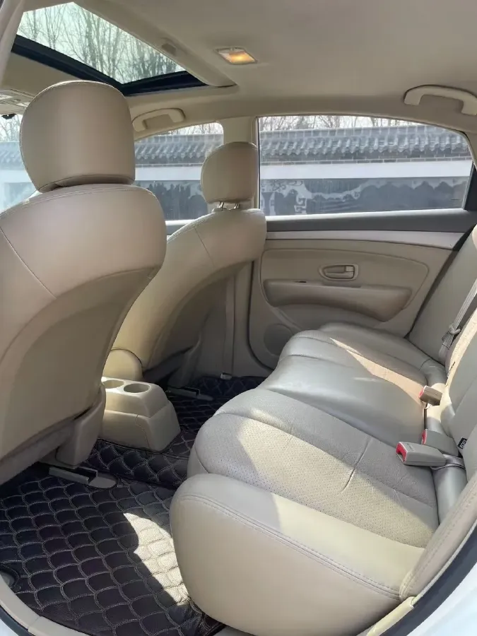 2016 Great Wall C30 1.5L 106HP L4 5MT,autocango,china used car exporter,china ev exporter,chinese used car exporter,chinese used ev exporter