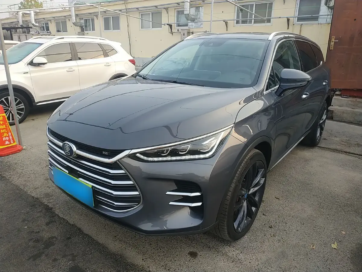 2019 BYD Tang 2.0T 192HP L4 6DCT PHEV 23.97KWH
