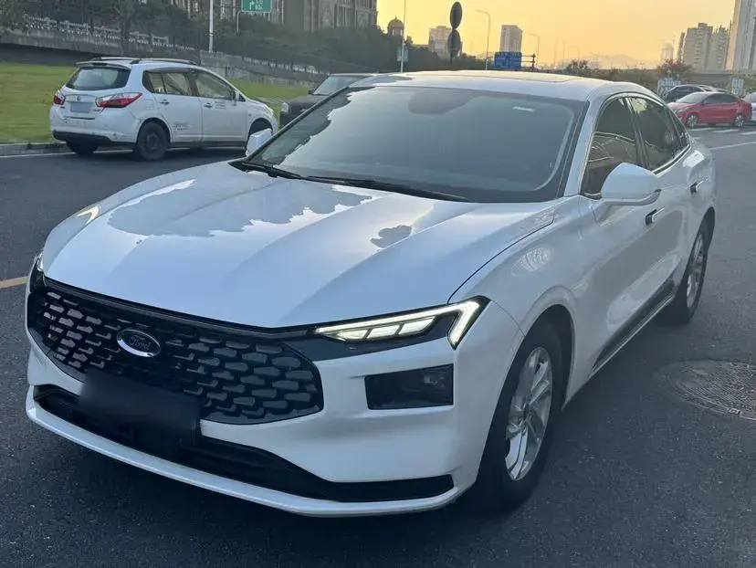 2022 Ford Mondeo 2.0T 238HP L4 8AT