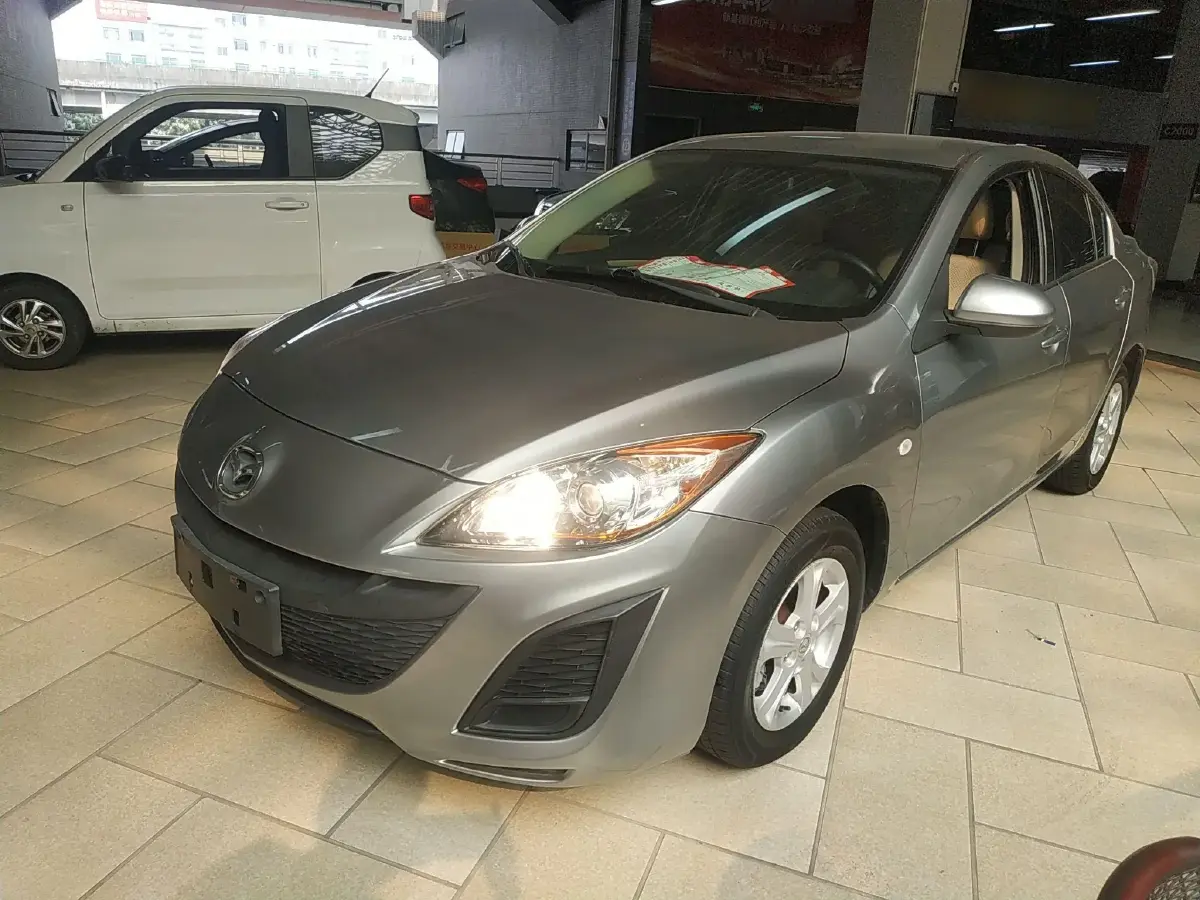 2013 Mazda 3 XingChi 1.6L 107HP L4 4AT
