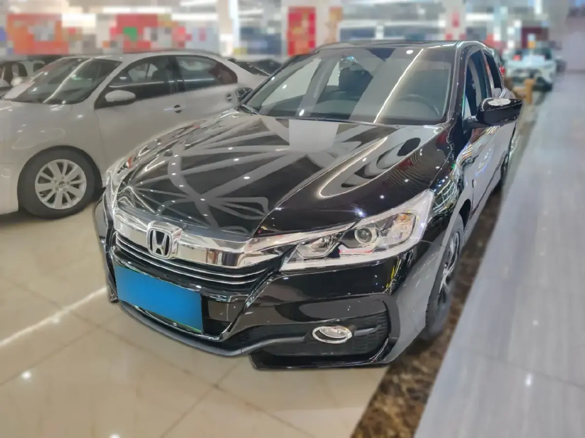 2016 Honda Accord 2.0L 155HP L4 CVT