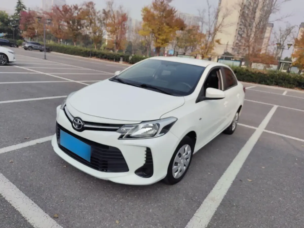 2021 Toyota Vios 1.5L 112HP L4 CVT