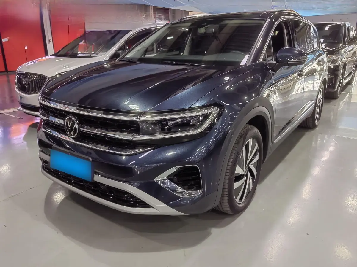 2021 Volkswagen Talagon 2.0T 220HP L4 7DCT