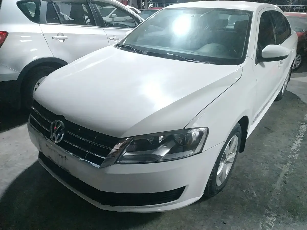 2013 Volkswagen Lavida 1.6L 110HP L4 5MT