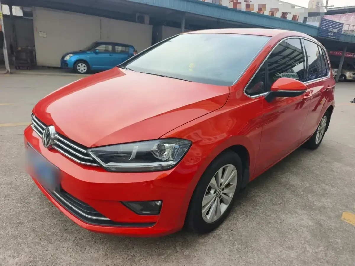 2016 Volkswagen Golf Sportsvan 1.4T 131HP L4 7DCT