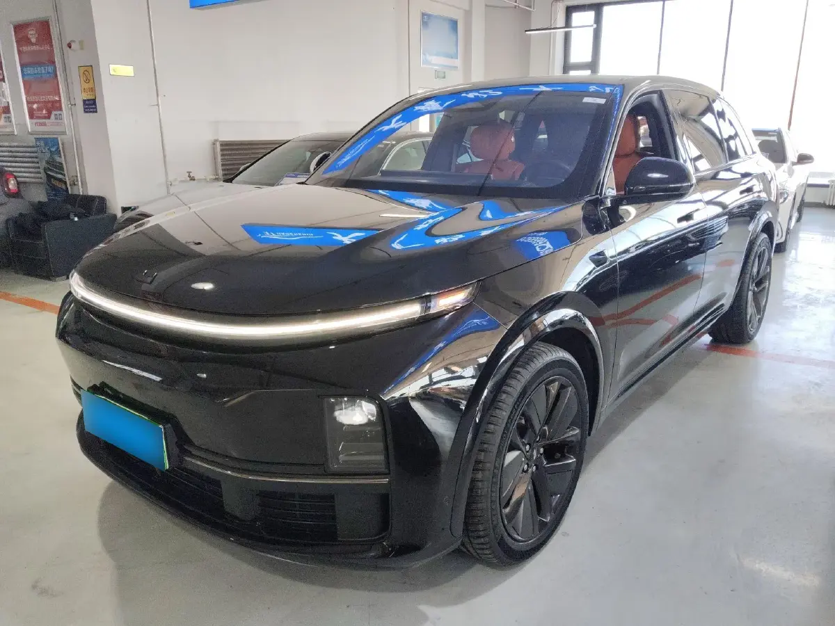 2023 Li L7 Range Extended 154HP REEV 40.9KWH