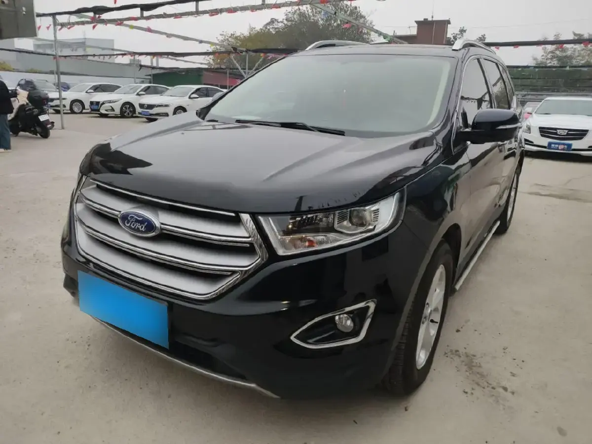 2018 Ford Edge 2.0T 245HP L4 6AT