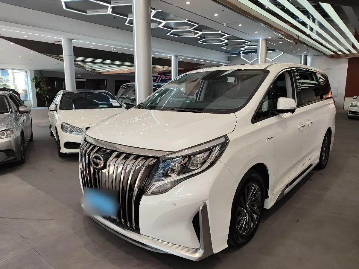 2023 GAC Trumpchi M8 2.0T 252HP L4 8AT