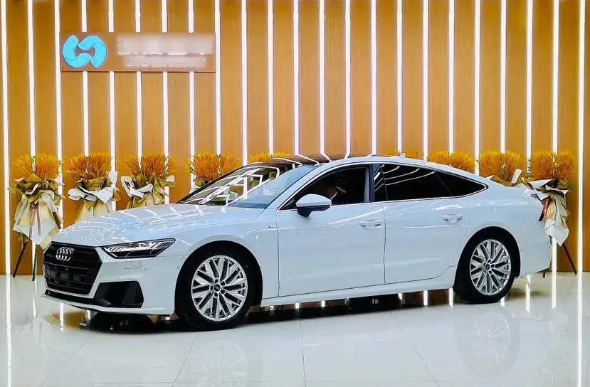 2021 Audi A7 2.0T 245HP L4 7DCT