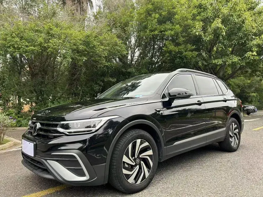 2022 Volkswagen Tiguan L 2.0T 186HP L4 7DCT