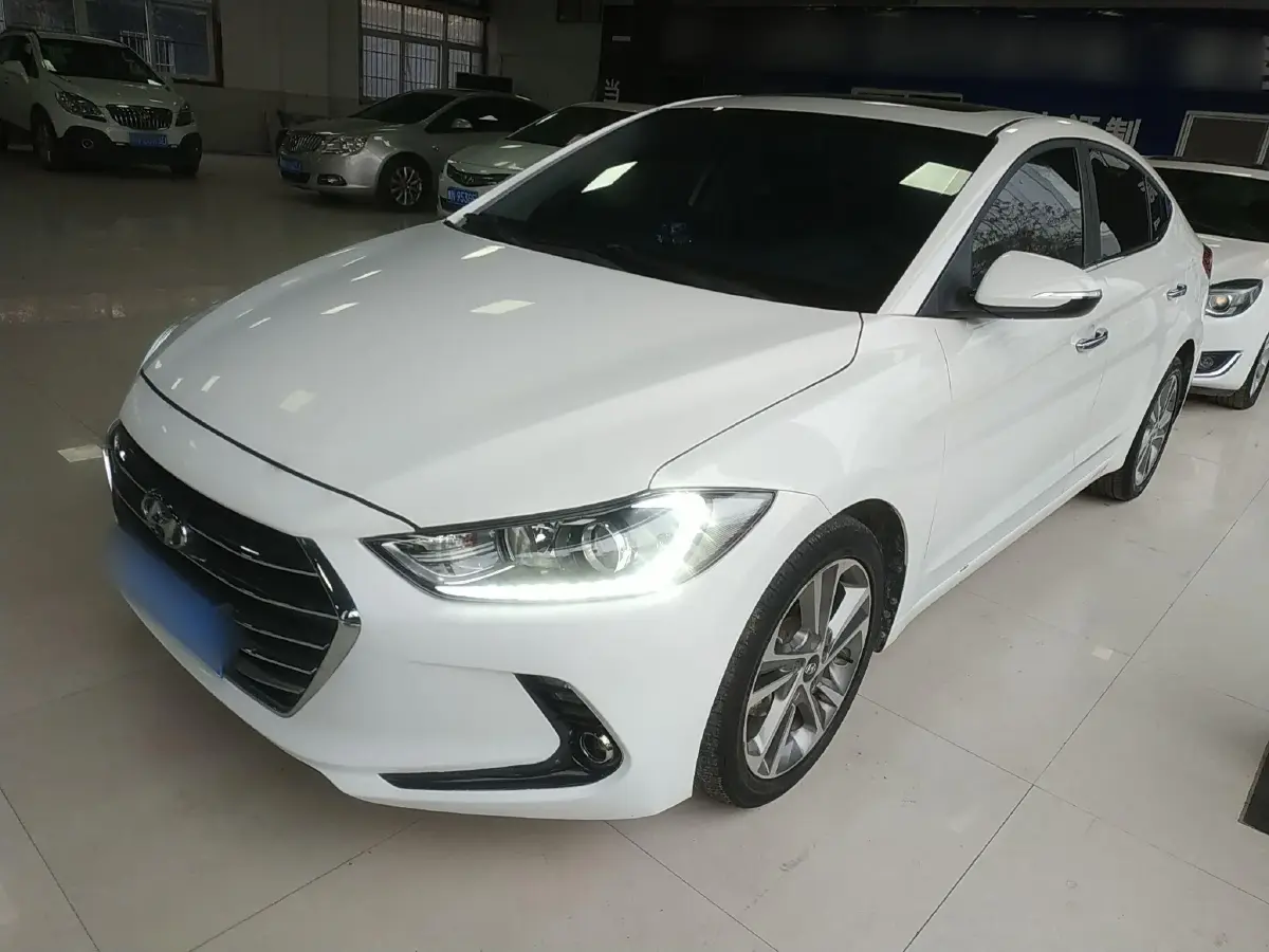 2016 Hyundai Elantra 1.6L 130HP L4 6AT