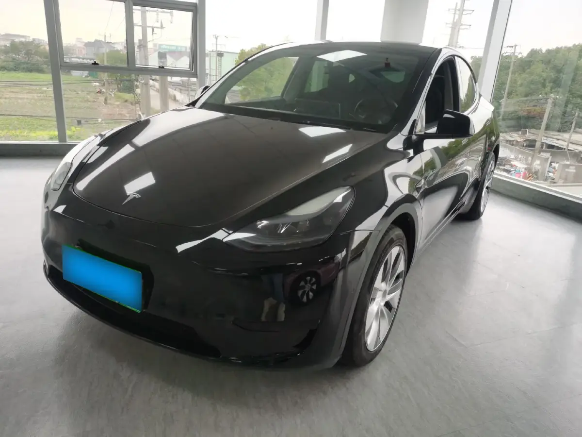 2022 Tesla Model Y BEV 60KWH