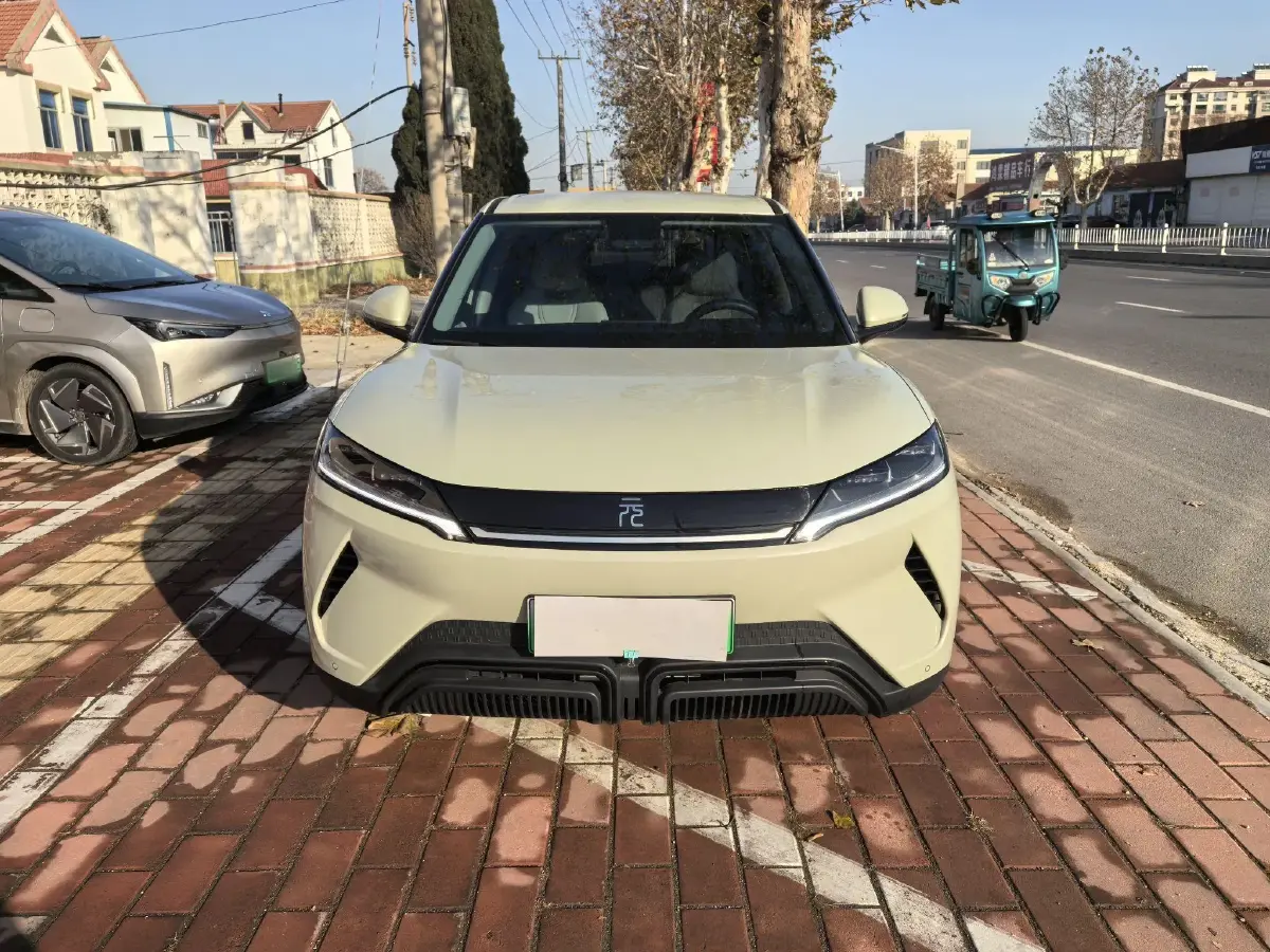 2024 BYD YuanUP BEV 32KWH