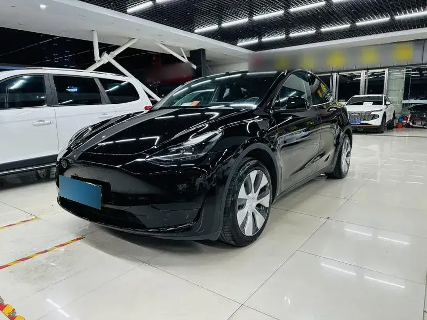 2022 Tesla Model Y BEV 60KWH