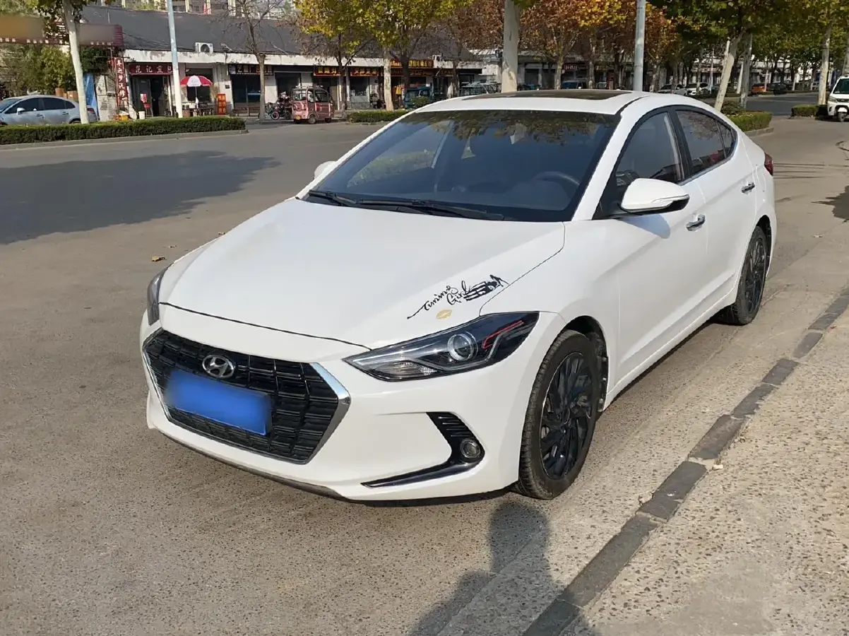 2019 Hyundai Elantra 1.4T 130HP L4 7DCT