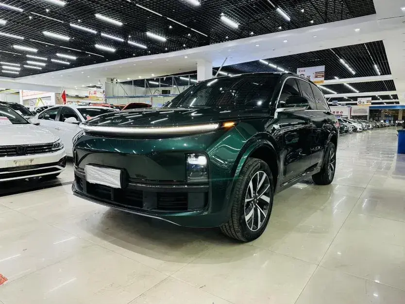 2023 Li L8 Range Extended 154HP REEV 40.9KWH