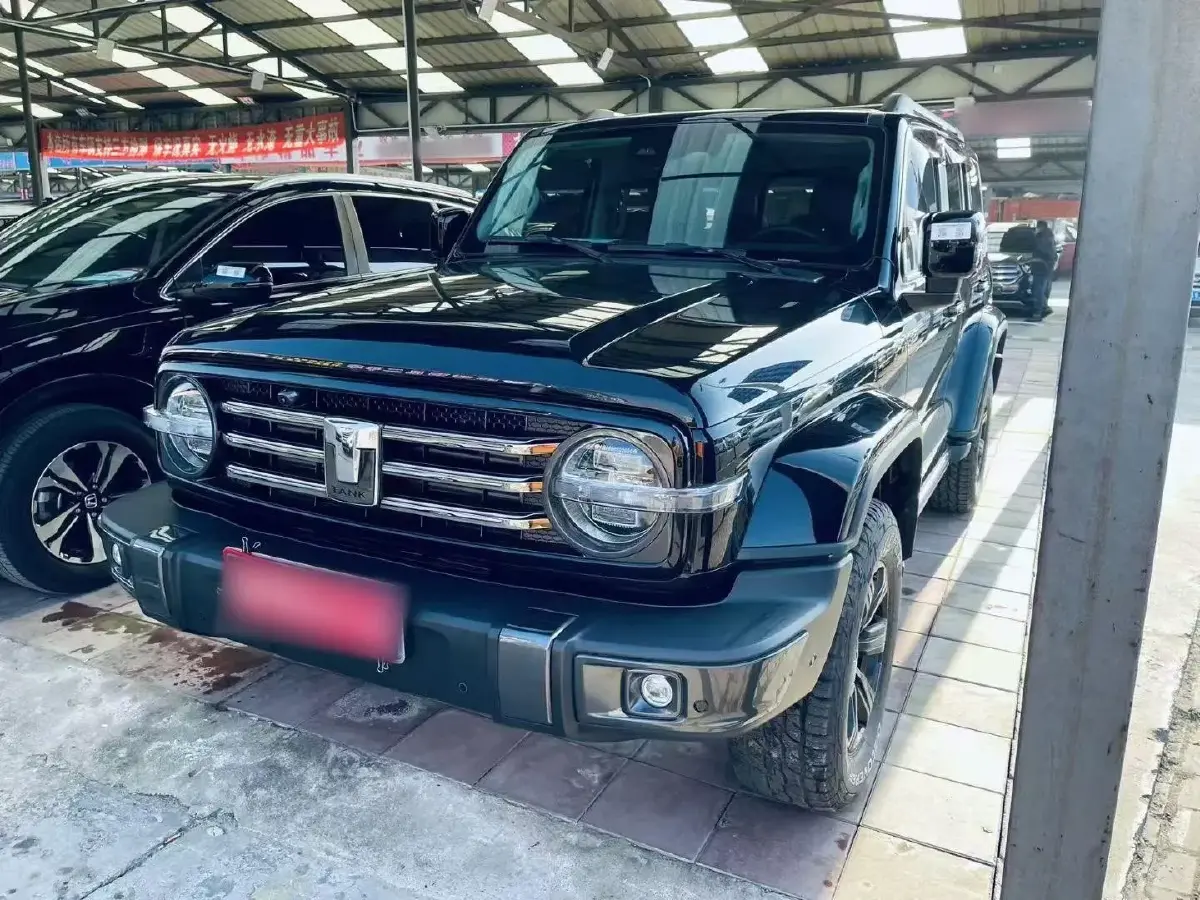 2023 Tank 300 2.0T 227HP L4 8AT