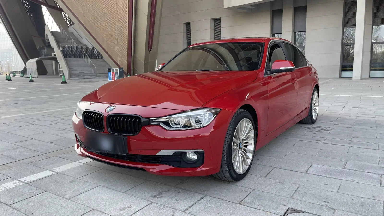 2018 BMW 3 Series 2.0T 184HP L4 8AT
