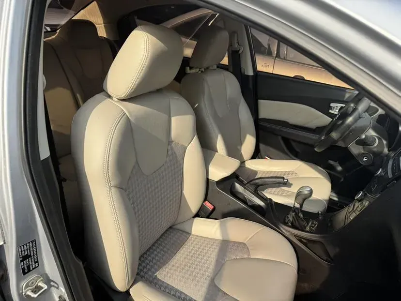 2014 GAC Trumpchi GA3S 1.6L 122HP L4 5MT,autocango,china used car exporter,china ev exporter,chinese used car exporter,chinese used ev exporter