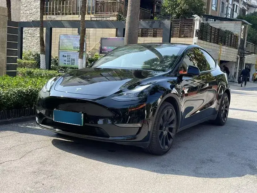 2021 Tesla Model Y BEV 60KWH